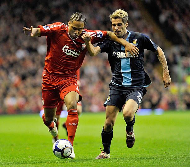 这一消息背 这一消息背