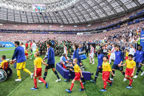 下面让我们 下面让我们