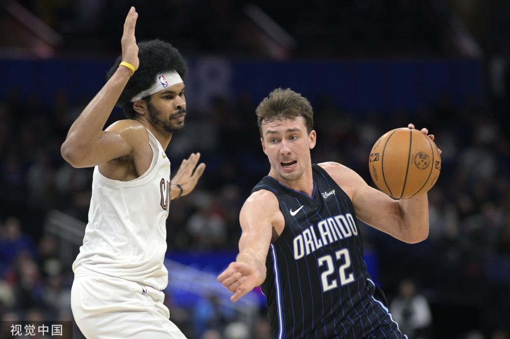 伍的榜样 伍的榜样